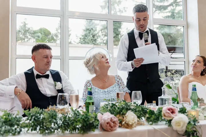 A speech at the top table